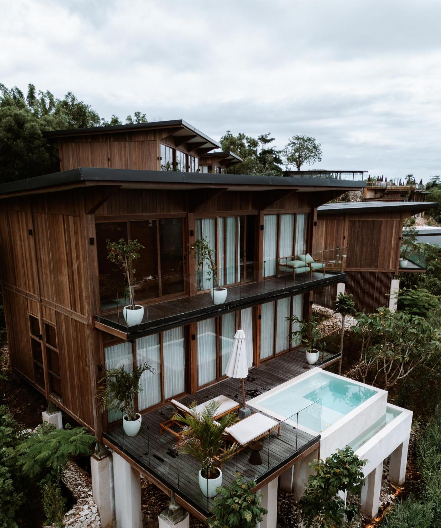 Gruen 4* Uluwatu
